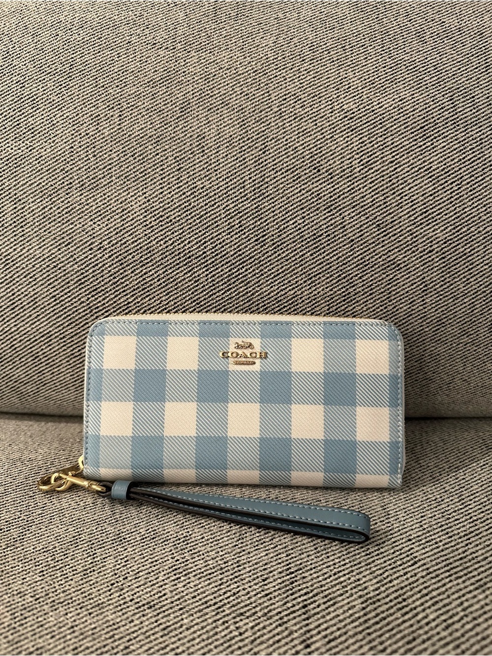 NWT Coach Long Zip Around Wallet With Gingham Print CFA13 Gold/Blue Multi